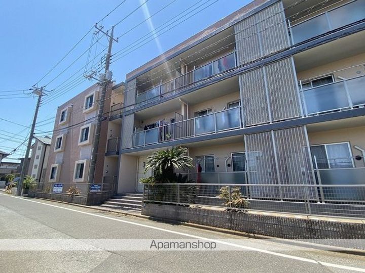 アスモグランデの周辺