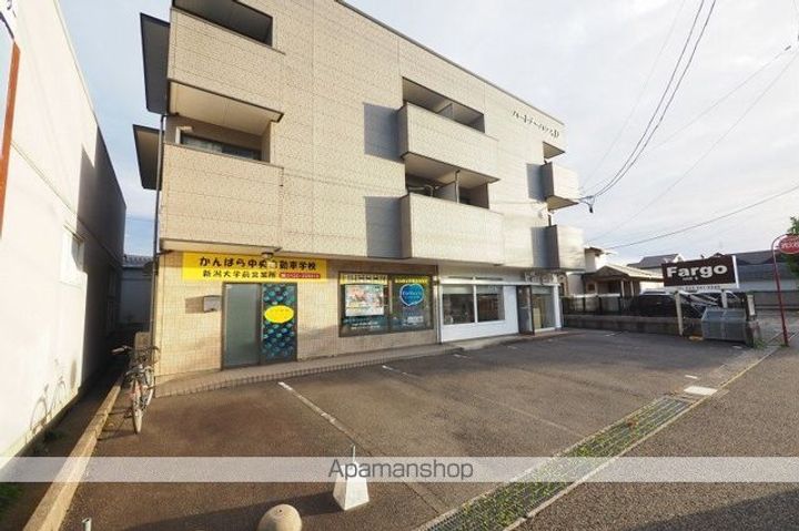 ハートナーハウスDの外観