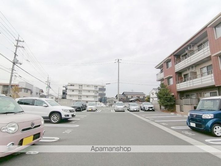 ジュモーレのその他画像