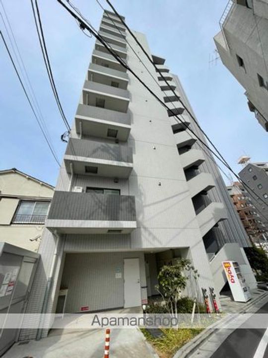 東京都中野区弥生町5丁目の賃貸マンションの外観