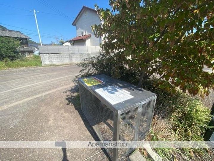 ロイヤルガーデン紙町のその他画像