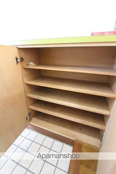 チェリータウン403の内装