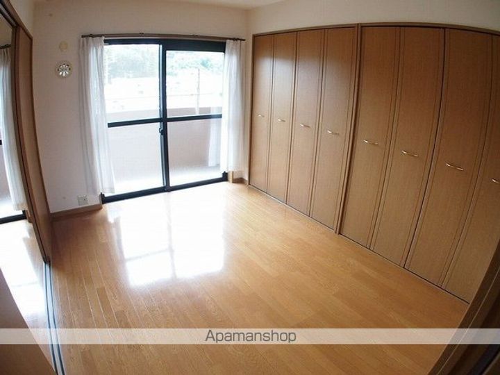 ガーデンハイム樗 1番館1-503の内装