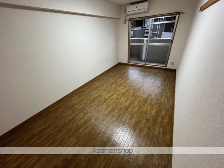 アートプラザ1246008の居間