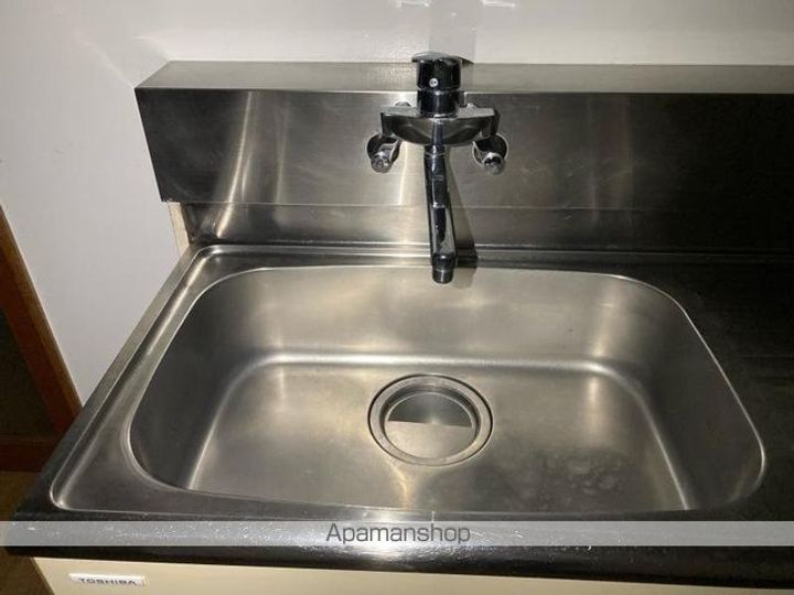 香川県高松市茜町の賃貸マンションの内装