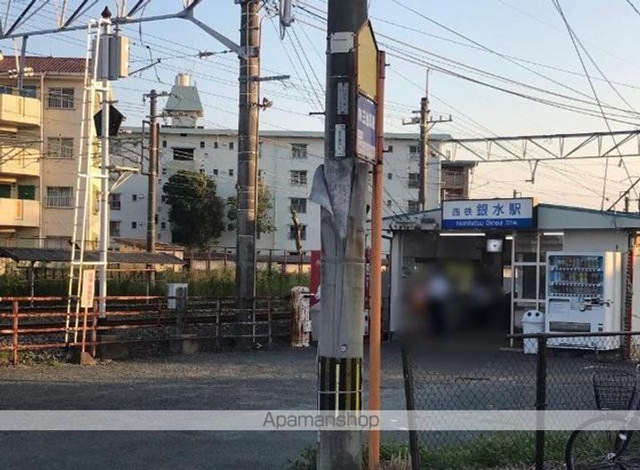 ジュピター102の周辺