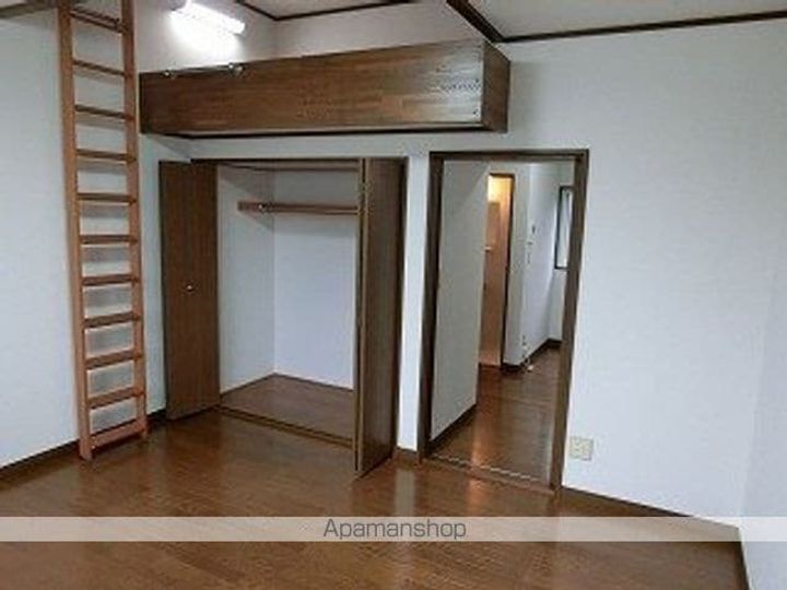 岩手県盛岡市西青山3丁目の賃貸アパートの内装