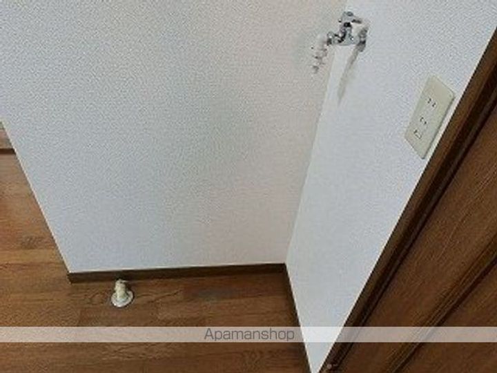 岩手県盛岡市西青山3丁目の賃貸アパートの内装