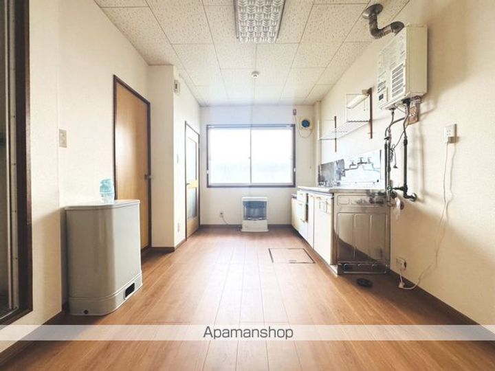 プラザマンション北浜2号館(プラザマンションキタハマ)103の居間