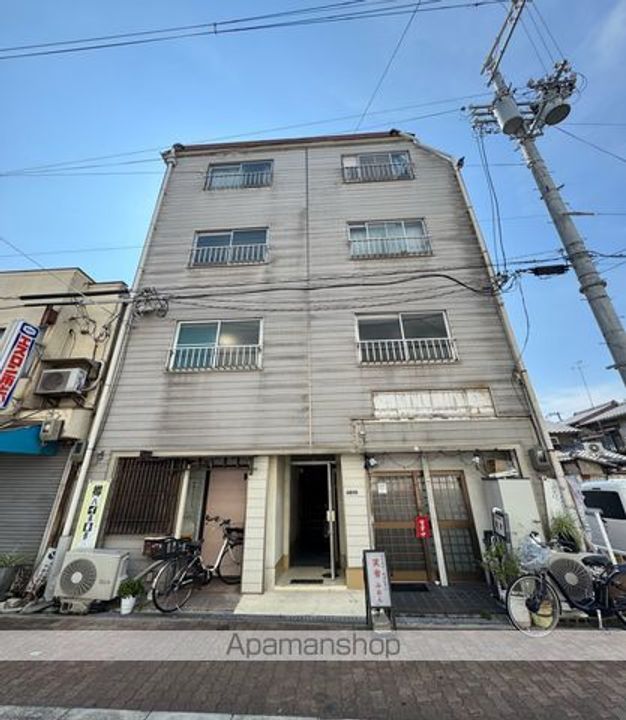 美濃マンションの外観