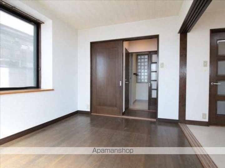 スペースハウスC201の居間