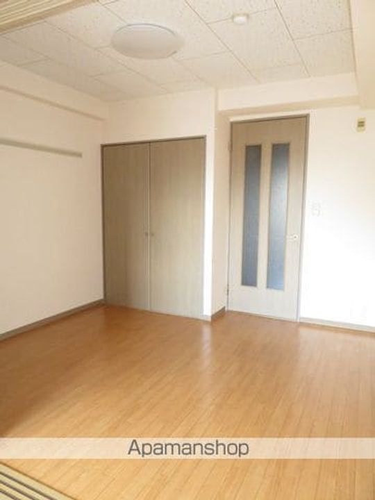 アルファ台原202の内装