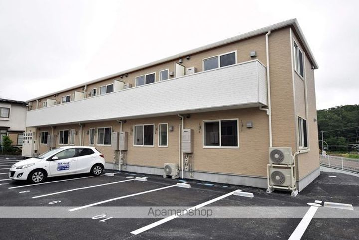 メリディアン国見弐番館の外観