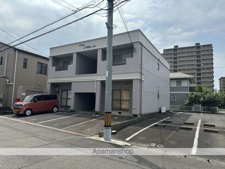 ヨーロピアンコーポラスMO102の外観