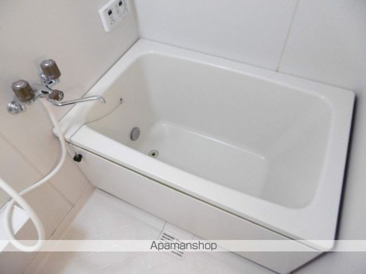 STハイツ遠見塚の風呂