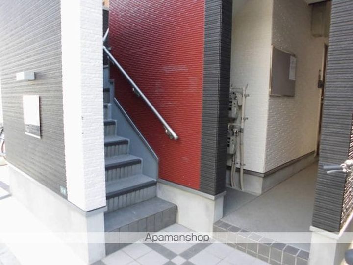 グランドーレ高円寺203の外観