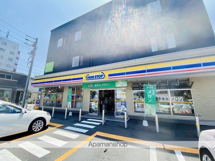 TKビルの周辺