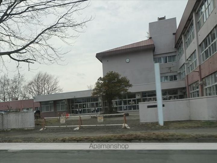 北海道釧路市文苑4丁目の賃貸アパートの周辺