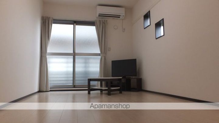 クレイノSOLUTIONSⅥ107の居間