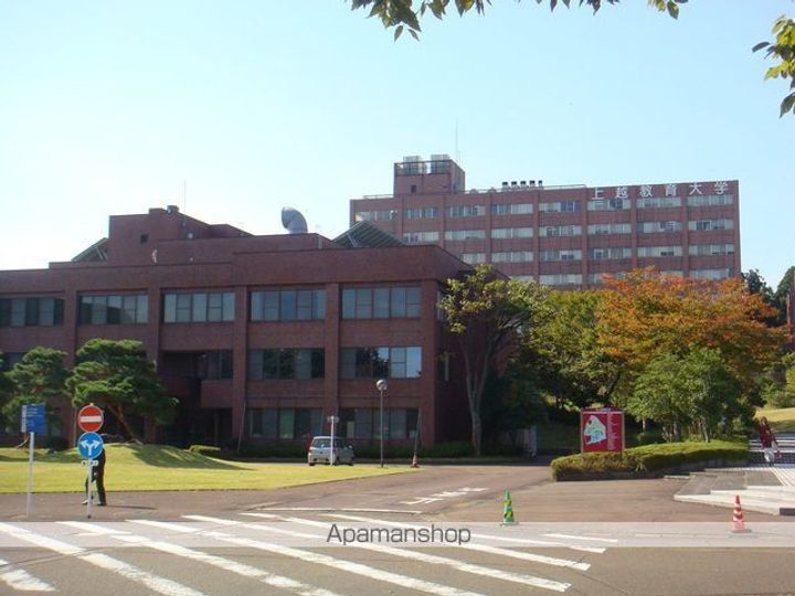 フィルコート新町 参番館の周辺