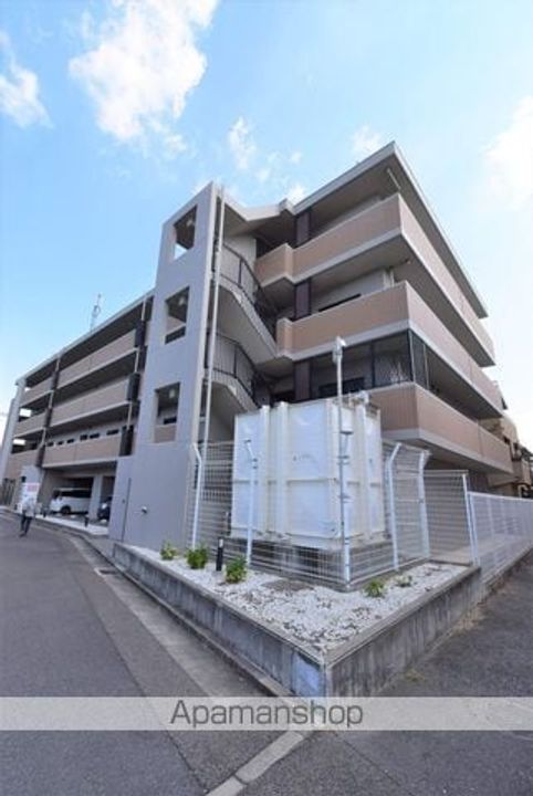 ベルドムール羽衣の外観