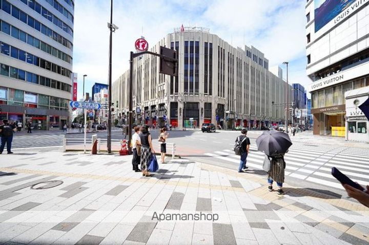 LIGHT TERRACE 新宿御苑の周辺