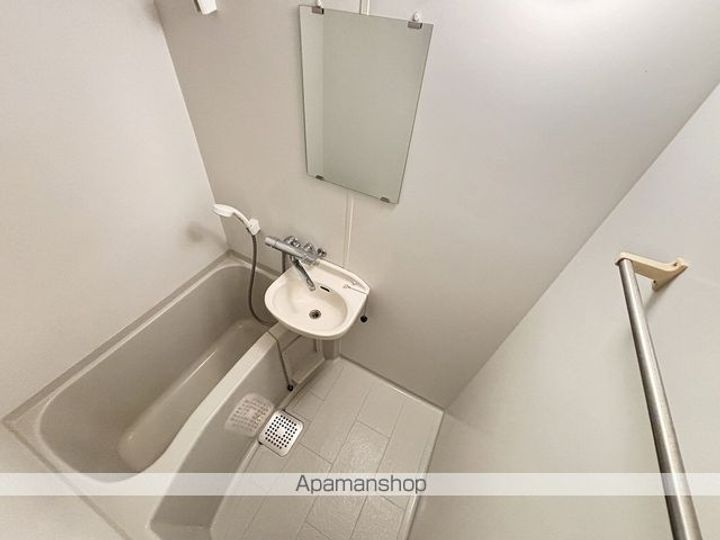 レオパレスキャラバンの風呂