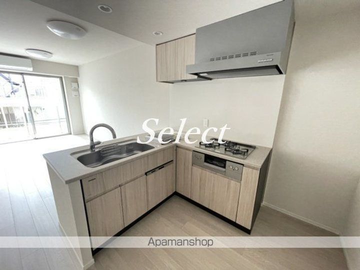 クラリティア横濱反町のキッチン