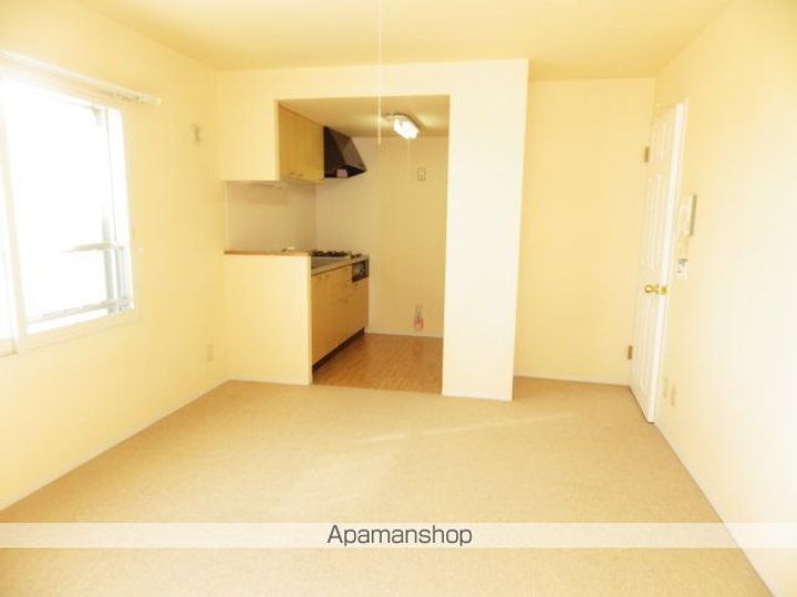 BARRY花園(バリーハナゾノ)403の居間