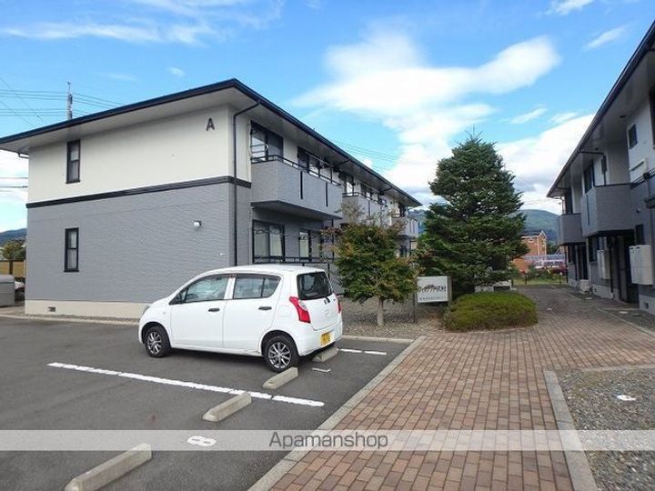 ウィステリア沢村A102の外観