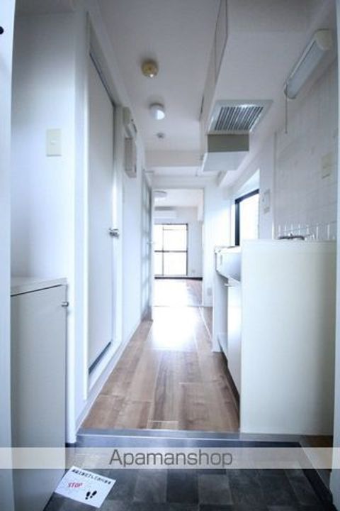 メゾン豊中パート16の玄関