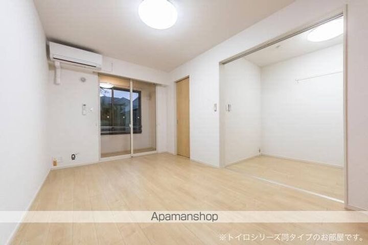 グラースの居間