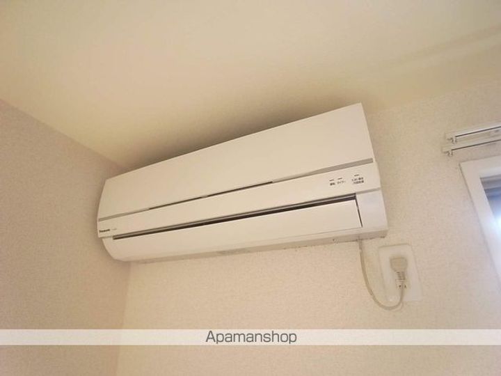 ラ・シエスト108号室の内装