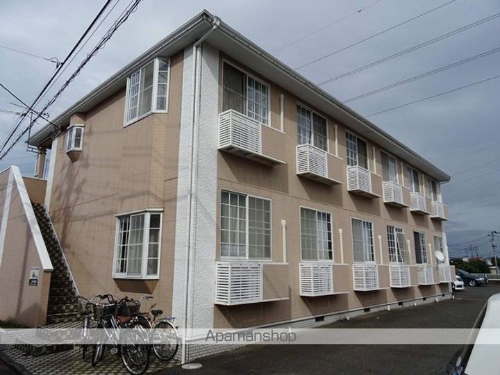 ホワイトキャッスル遠見塚7番館の外観