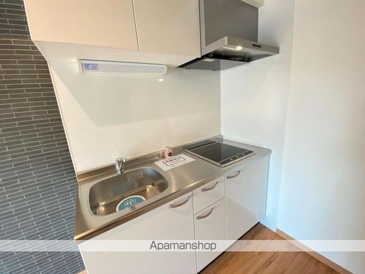 プレシャスタイム通町901のキッチン