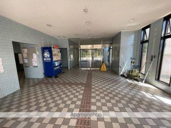オルザス新潟の外観