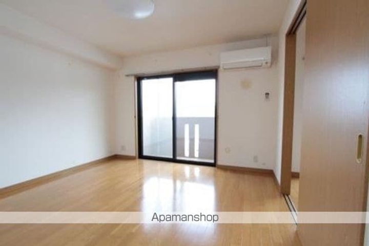 ブレインマンション木崎野101の内装