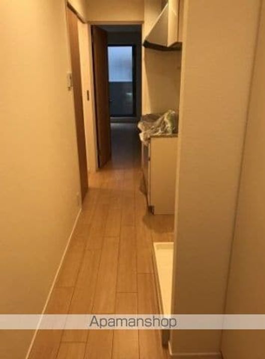 アヴァンセ渋谷の玄関