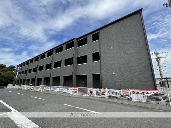 プランタン村上の外観