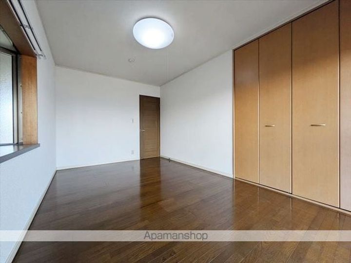 ハピネス岡本の内装