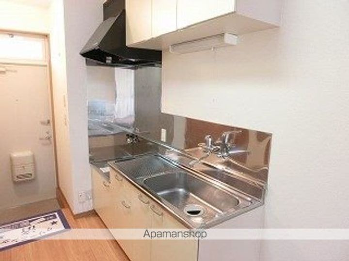 ブエナカーサ上田103のキッチン