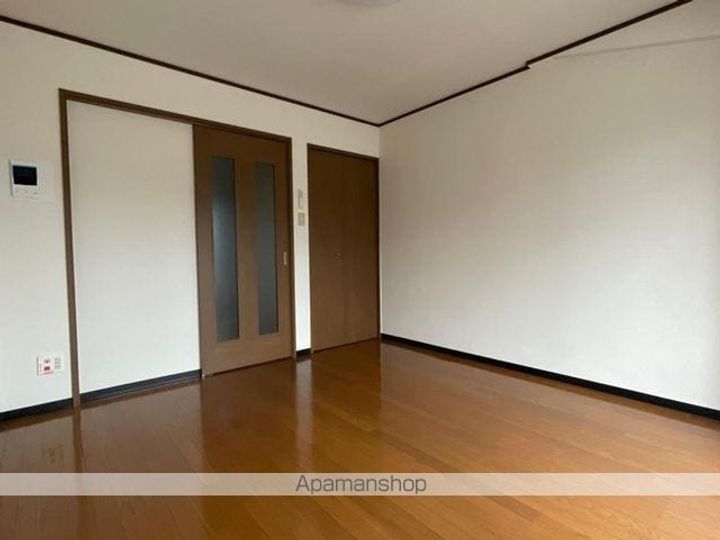 香川県高松市宮脇町1丁目の賃貸マンションの内装