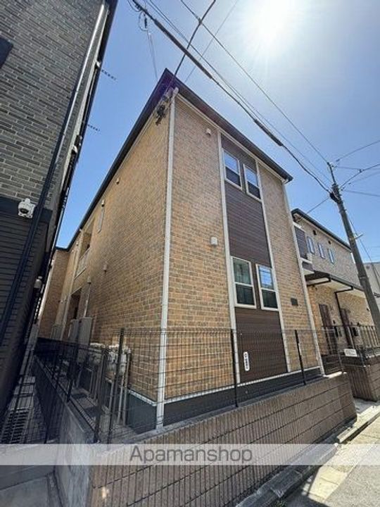 フェリスイニシオ202の外観