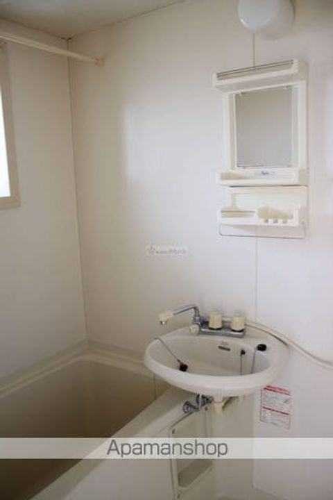 広島県福山市西町1丁目の賃貸アパートの風呂