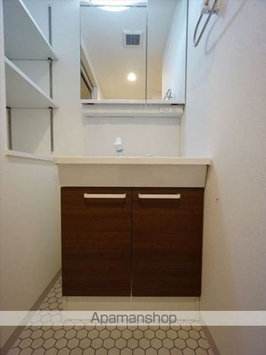 クレストタワー栄の内装