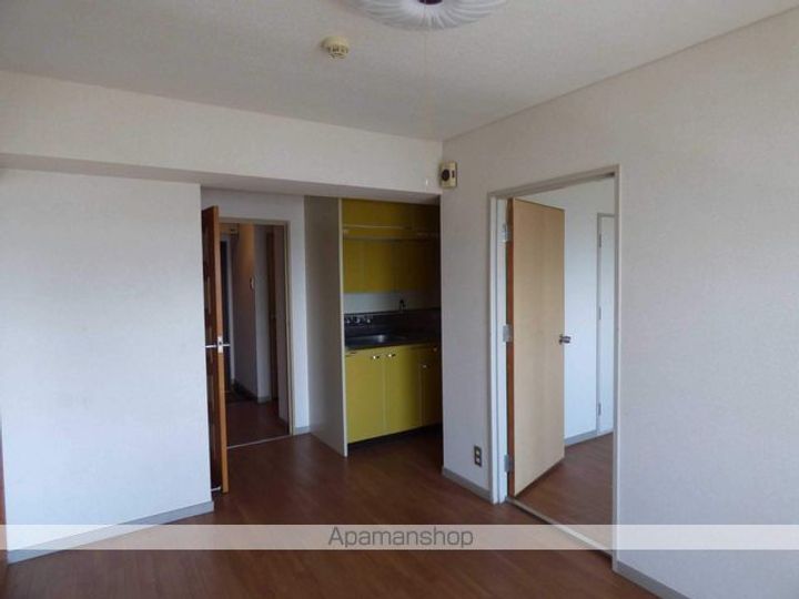 ゴールデンハイツふきあげの居間