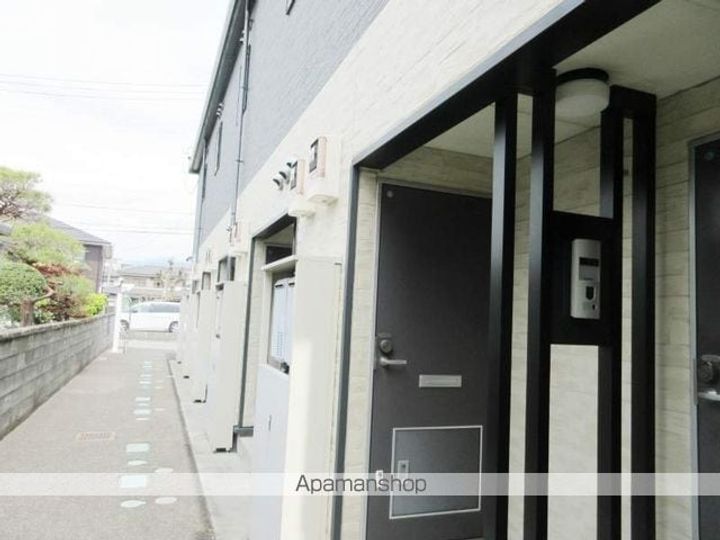 レオパレスアグリⅡの外観