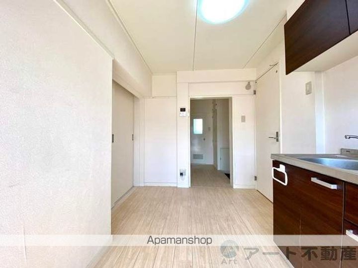 アルト堀江 1号棟の内装