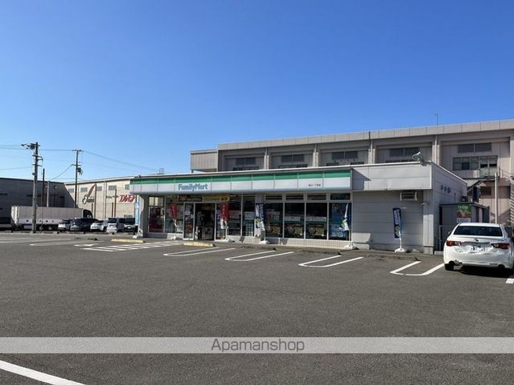 コーポアフィニス105の周辺