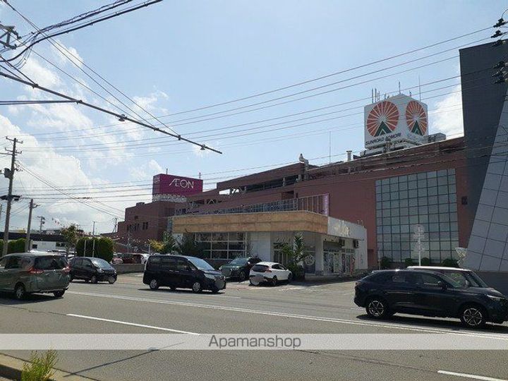 ソレアードの周辺